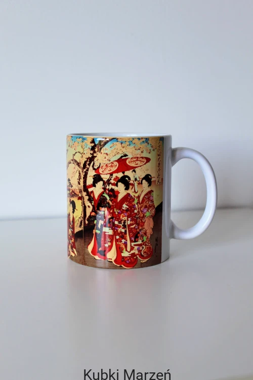 Artystyczny kubek inspirowany Japonią