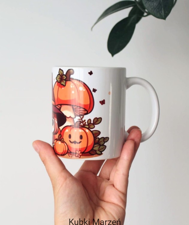 Kubek Czarownica wśród dyni Kawaii 330ml