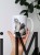 Kubek z kotem w szarym kimonie w paski – stylowy i uroczy 450 ml