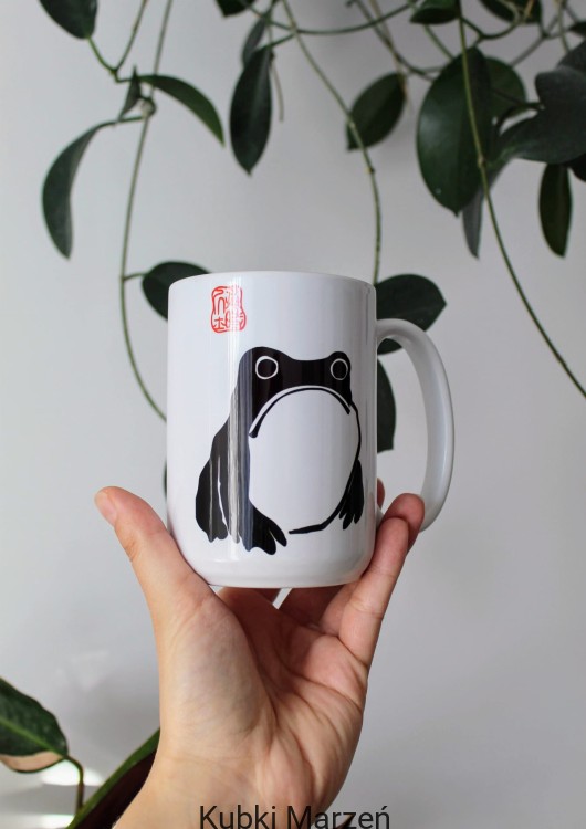 Kubek „Smutna Żaba” Matsumoto Hoji – biały ceramiczny kubek 450 ml