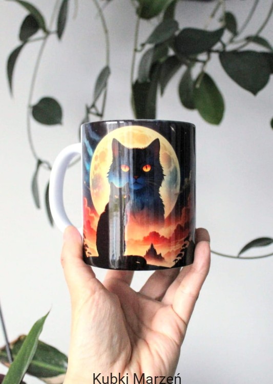 Kubek „Mystic Cat” – magiczny czarny kot na tle księżyca 330 ml